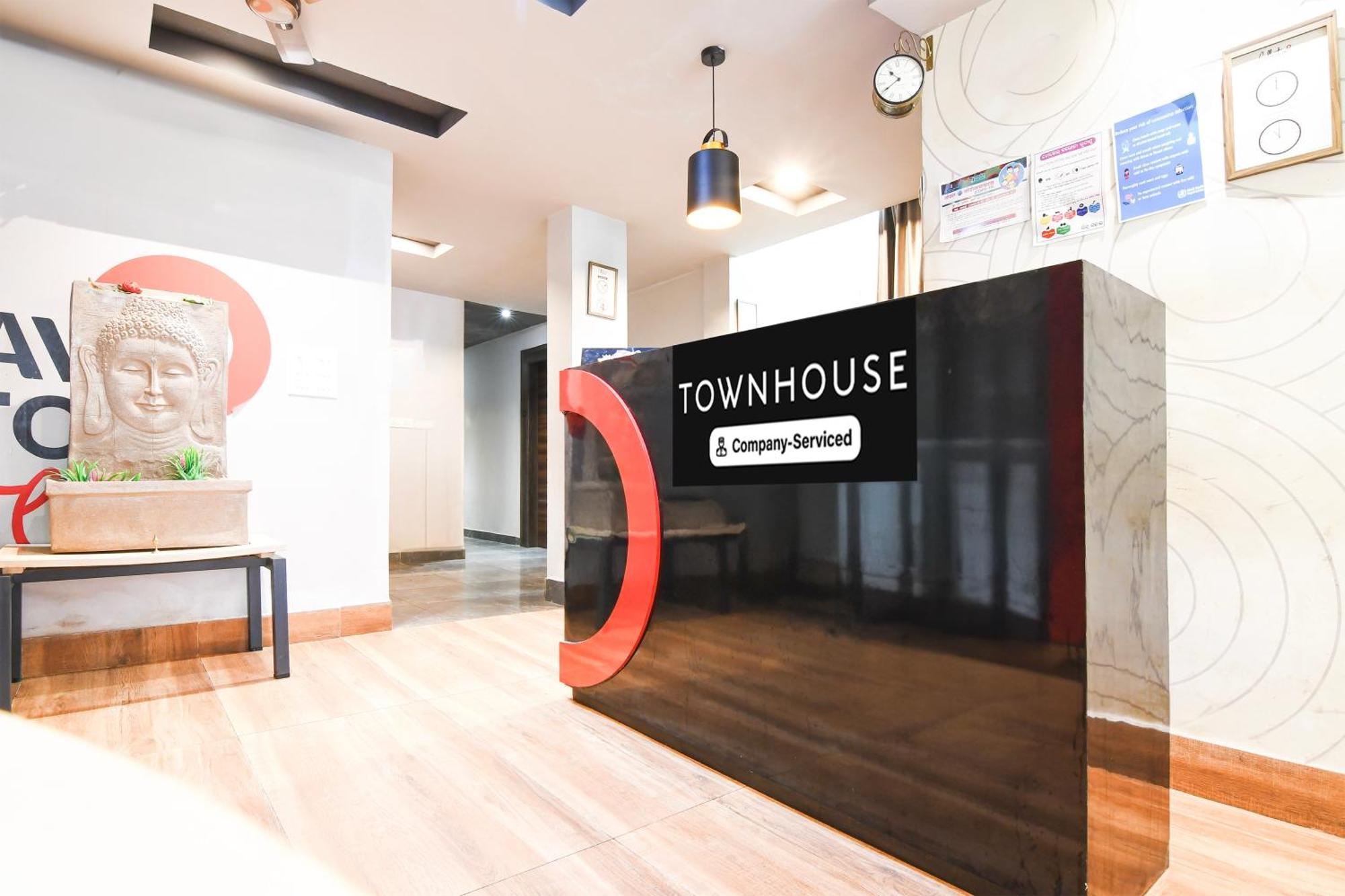 Super Townhouse Chandrasekharpur Бхубанешвара Экстерьер фото